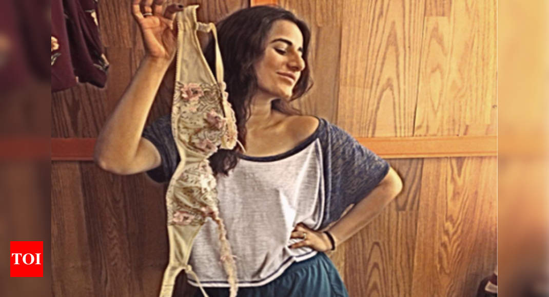 So what if the bra strap shows. Actress' bold Instagram post goes