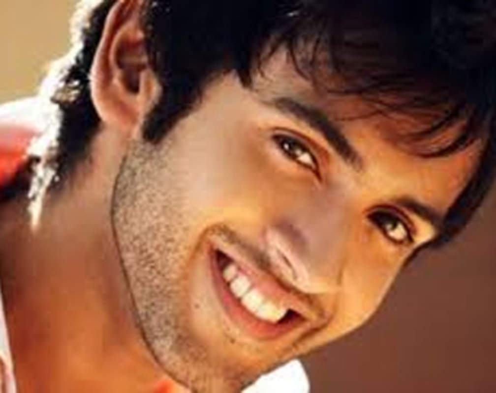 
Check out: Mishkat Verma's moves at sister Mihika's wedding
