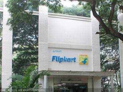Flipkart rallies e-tailers to counter offline retail biggies