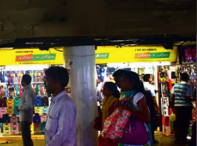 Subway, Churchgate, Mumbai