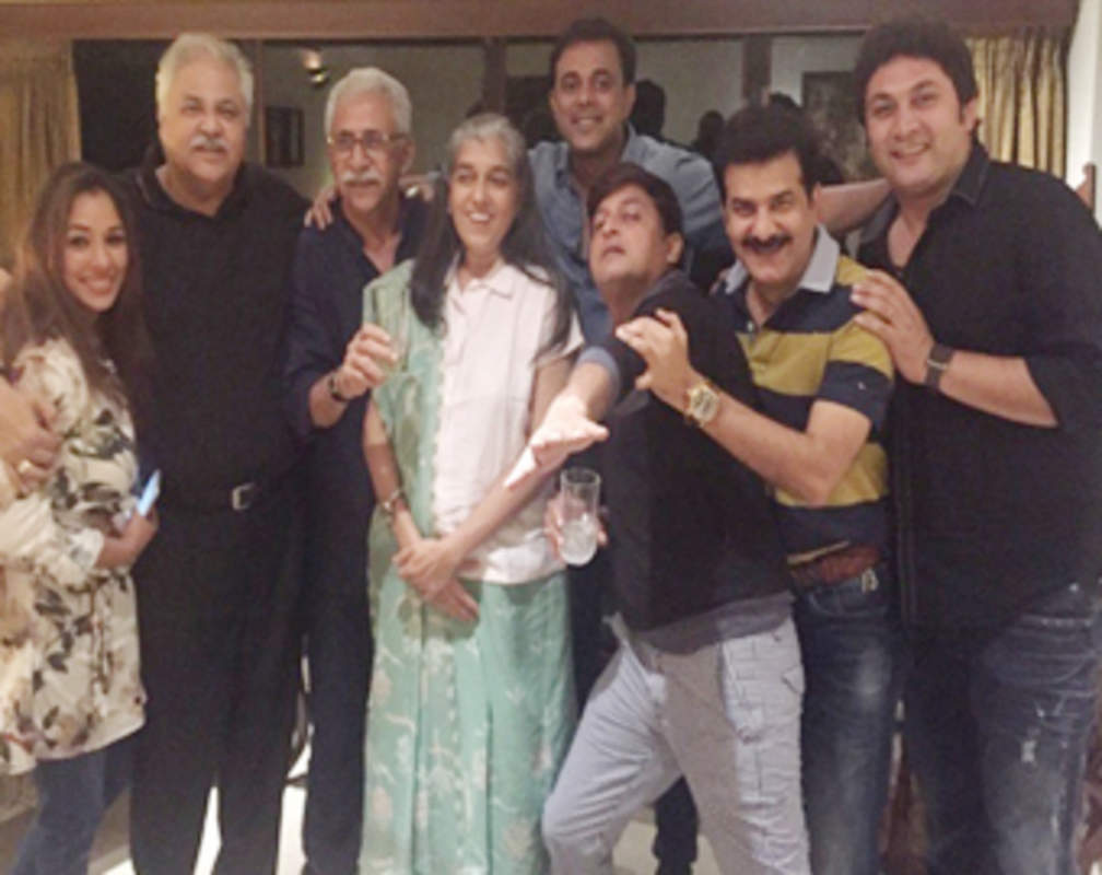 
Cast of 'Sarabhai Vs Sarabhai' reunites; promises good news for fans
