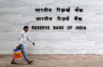Rating agencies need to be more transparent: RBI