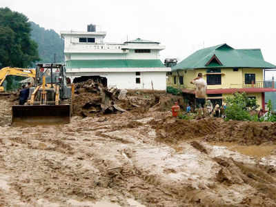 Arunachal landslide toll mounts to 10
