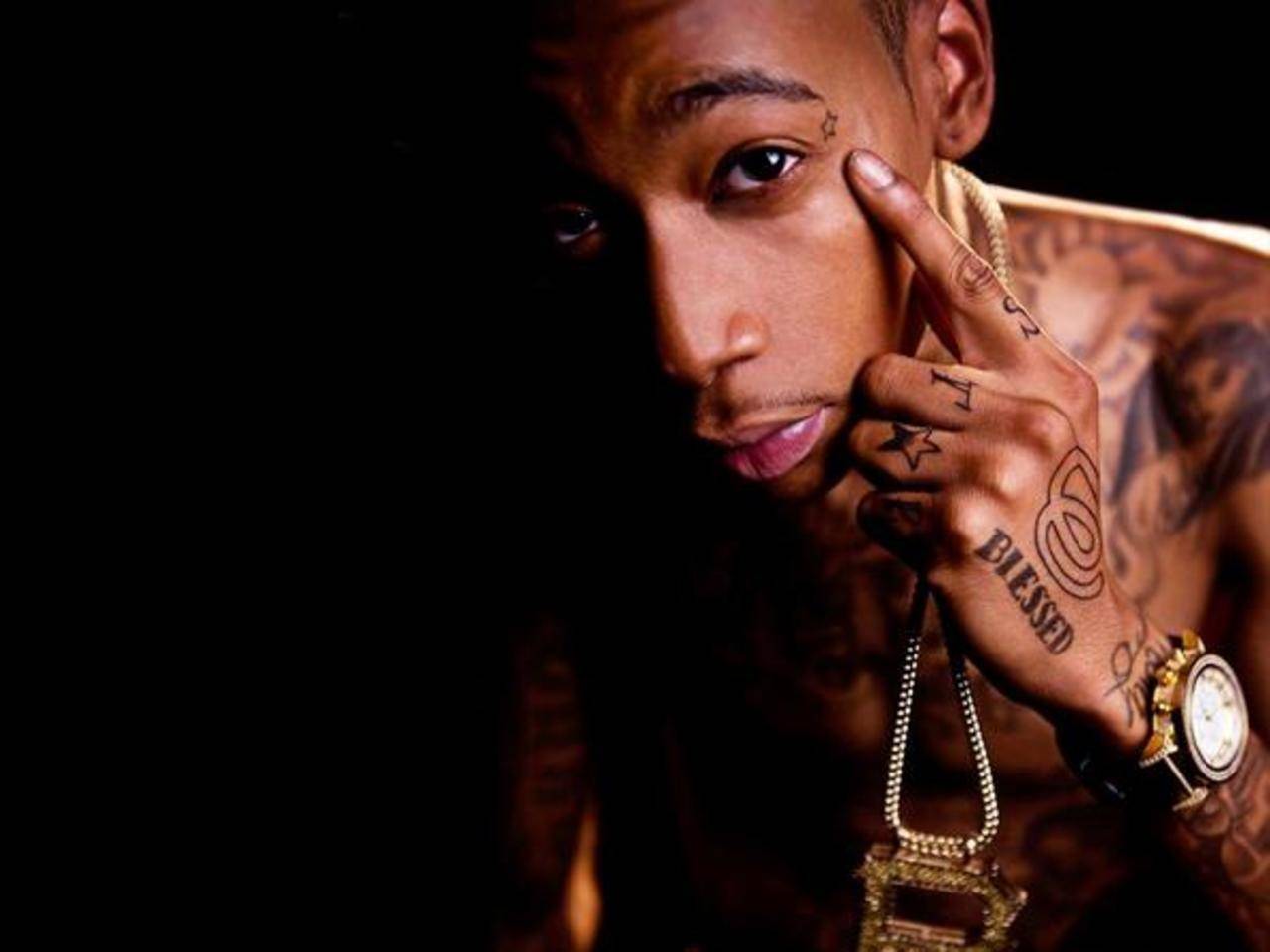 Wiz Khalifa Temporary Tattoos  Going as Your Favorite Celeb This  Halloween These Temporary Tattoos Will Help  POPSUGAR Beauty Photo 12