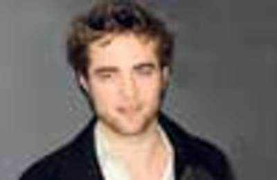 I'm a bore: Robert Pattinson