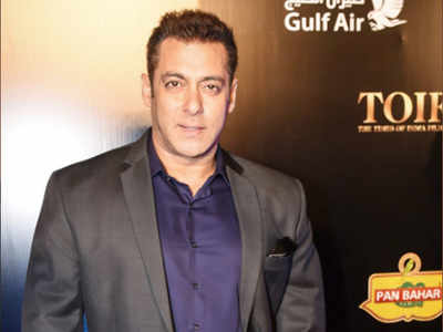 Salman Khan's rape remark: Women's panel not to defer hearing date
