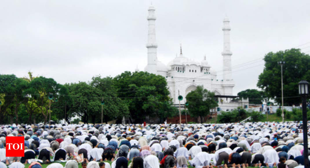 Women to offer Eid 'namaz' for first time in Eidgah 