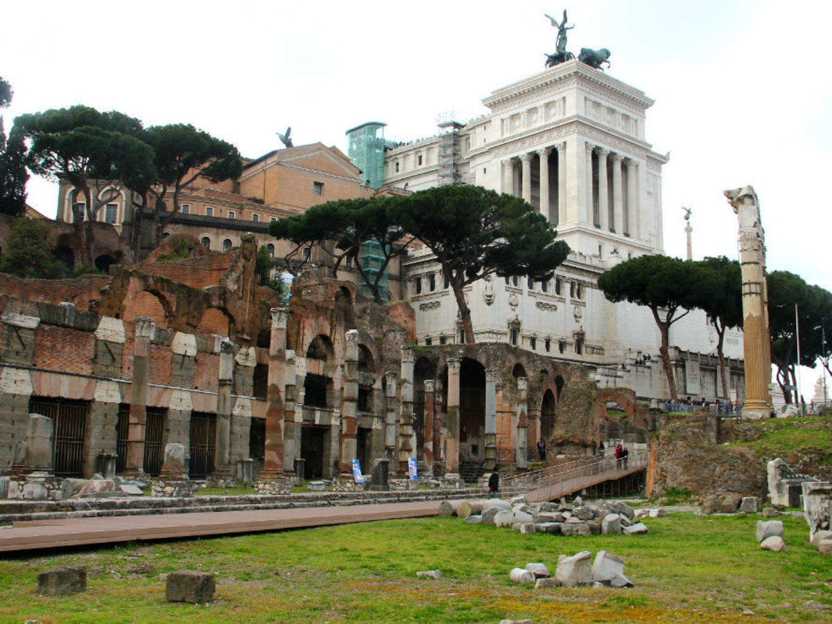 Caesar's Forum
