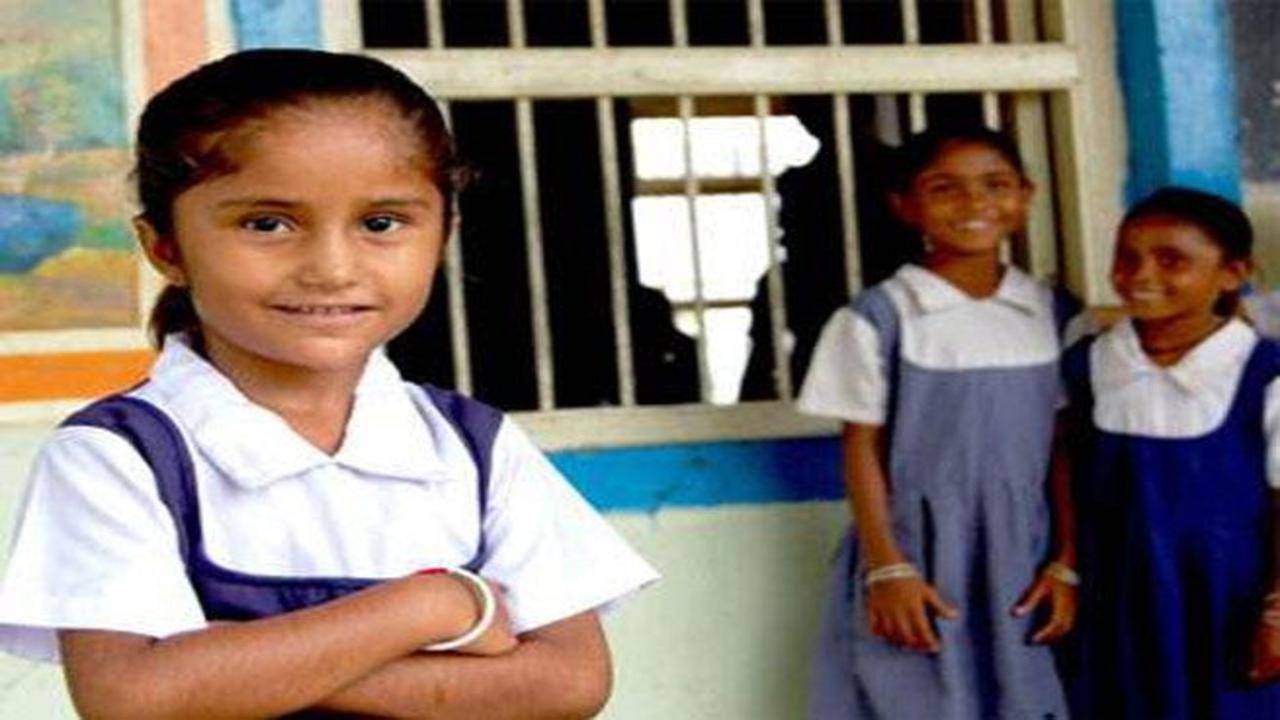 Government School Uniform Shopping: Budget-Friendly Tips