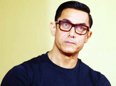 Aamir Khan reacts on Dhaka terror attacks