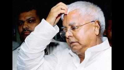 Why are you sitting over caste data? Lalu Prasad asks Centre