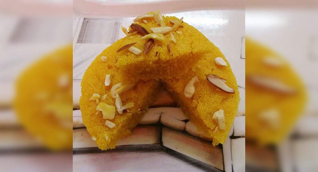 Suji Mango Cake Recipe: How to Make Suji Mango Cake Recipe | Homemade Suji Mango Cake Recipe