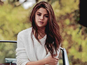 Selena Gomez tops Bieber for most-liked Instagram photo ever ...