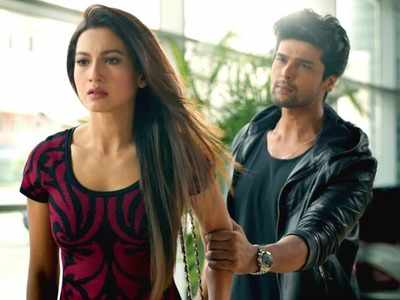 After Gauahar, now Kushal Tandon hits back at her