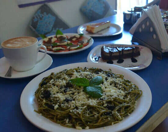 Popular cafes and restaurants in Gaya