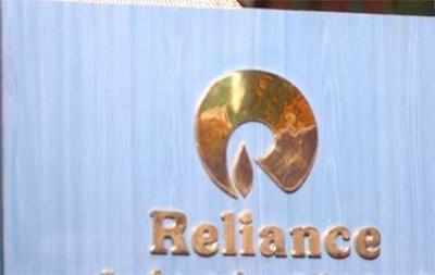 RIL's Q1 net jumps 18% on higher refining margins, weaker rupee