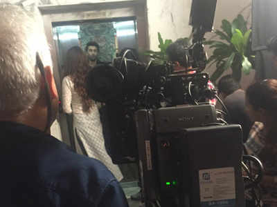 <arttitle><strong/>Karan Johar begins shooting last leg of 'Ae Dil Hai Mushkil'</arttitle>