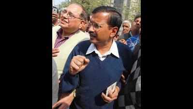 Delhi CM's 'Amarinder Act' ridiculed
