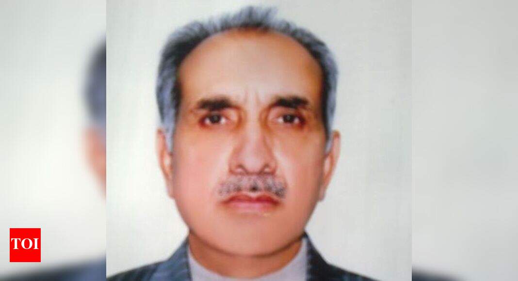 PDP MLA Mohammad Khalil Bandh injured in mob attack in Kashmir | India ...
