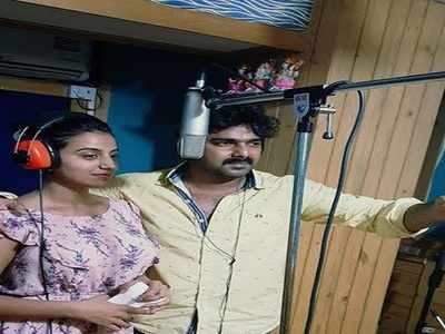 Bhojpuri star Akshara Singh turns singer