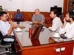 Actor Irrfan meets Arvind Kejriwal
