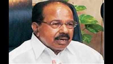 Veerappa Moily's epic on Bahubali is about peace