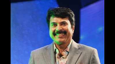 Mammootty pulled up for 'Kasaba' remarks