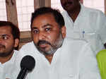 BSP workers demand arrest of Dayashankar