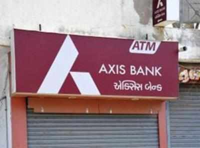 Axis Bank's Q1 net falls 21% on NPAs