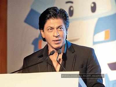 Shah Rukh Khan's speech at book launch upsets some guests