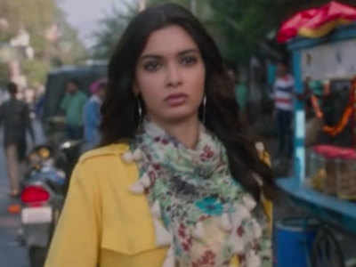 Happy Bhag Jayegi: Come fall in love with Happy with 'Aashiq tera' number