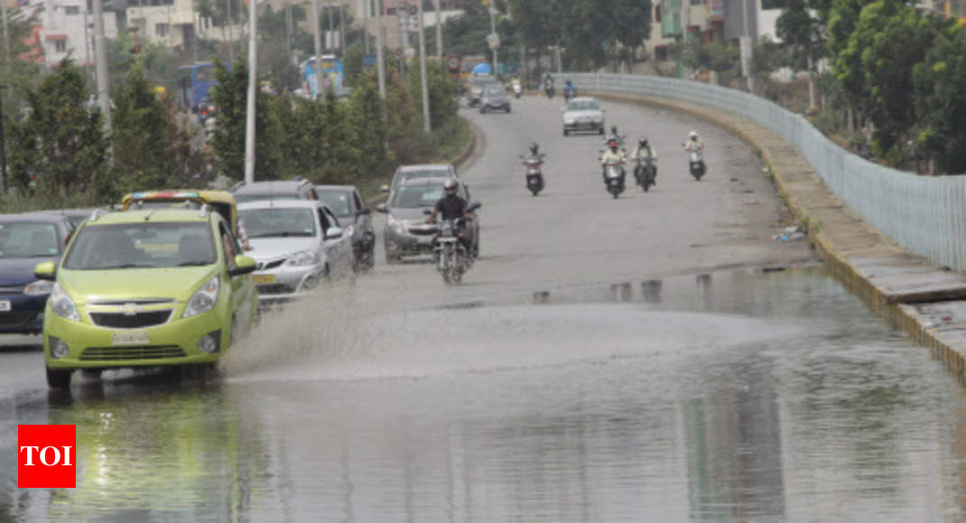 Waterlogging In Bengaluru Leads To 6-hour Jam | Bengaluru News - Times ...