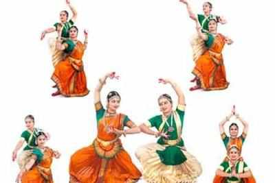 Aurangabad artistes take Indian dance forms global | Aurangabad News -  Times of India