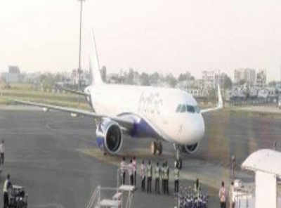 Man detained for unruly conduct on Indigo flight
