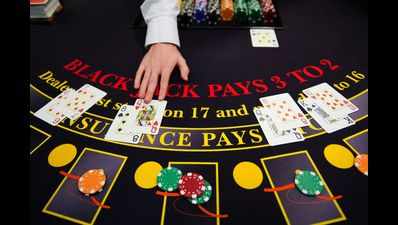 Fake currency channeled through casinos, MLA Pandurang Madkaikar says