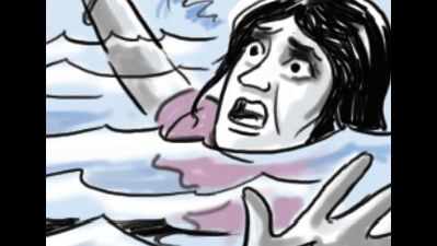 In Surat, girl ends life after her video shared by boyfriend