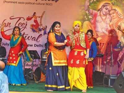 Delhi Study Group hosts Teej celebrations in Delhi
