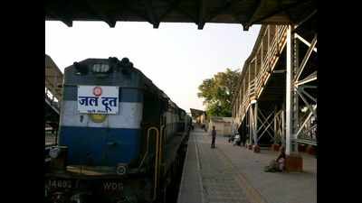 Govt officials to review need for water train