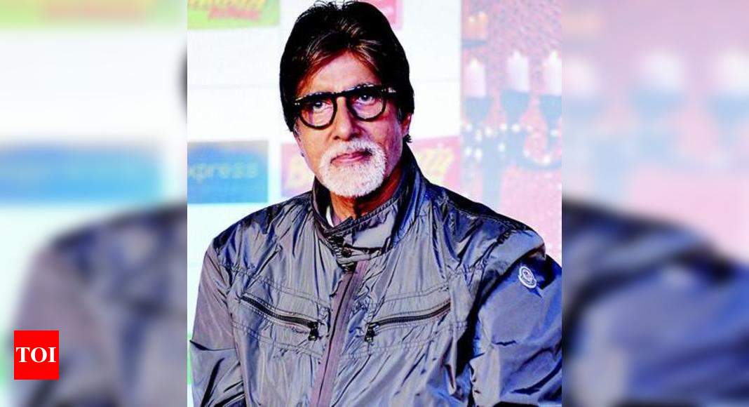 amitabh-bachchan-s-diehard-fan-scaled-bungalow-wall-to-meet-the-actor