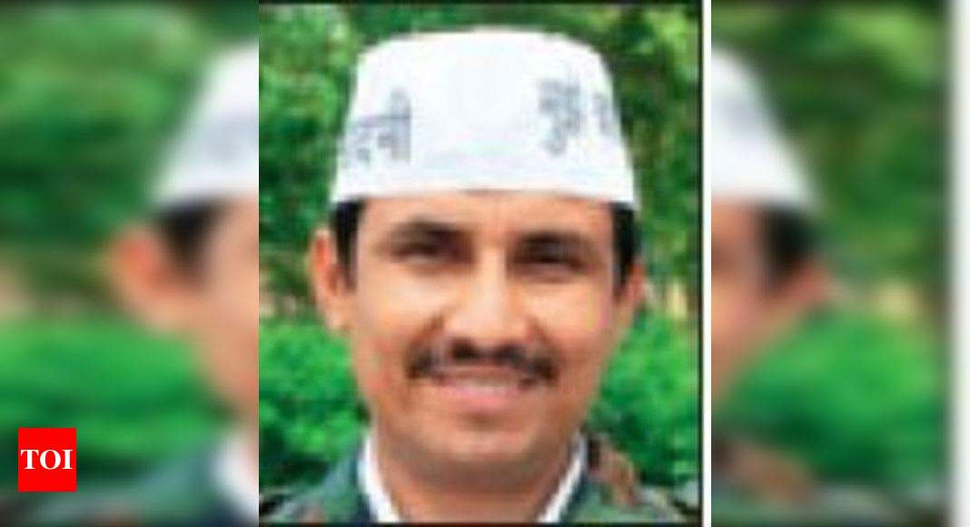 AAP MLA booked for 'fake' BA degree | Chandigarh News - Times of India