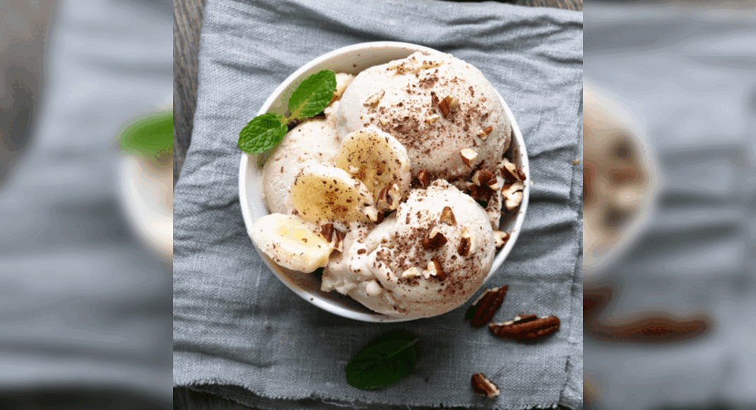 Chocolate Banana Ice Cream Recipe: How to Make Chocolate Banana Ice Cream Recipe | Homemade Chocolat