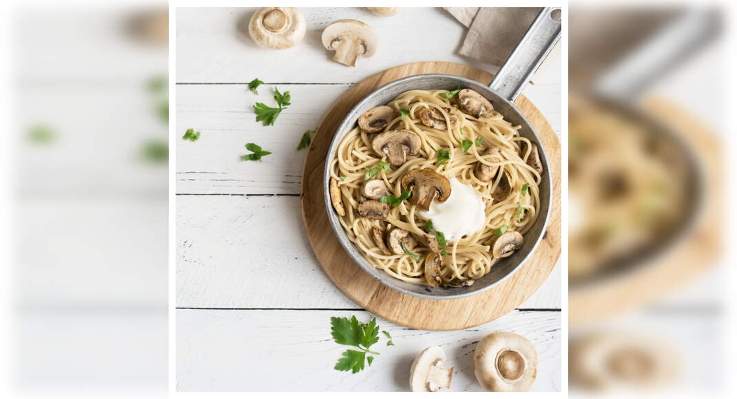 Creamy Mushroom Pasta Recipe: How to Make Creamy Mushroom Pasta Recipe | Homemade Creamy Mushroom Pa