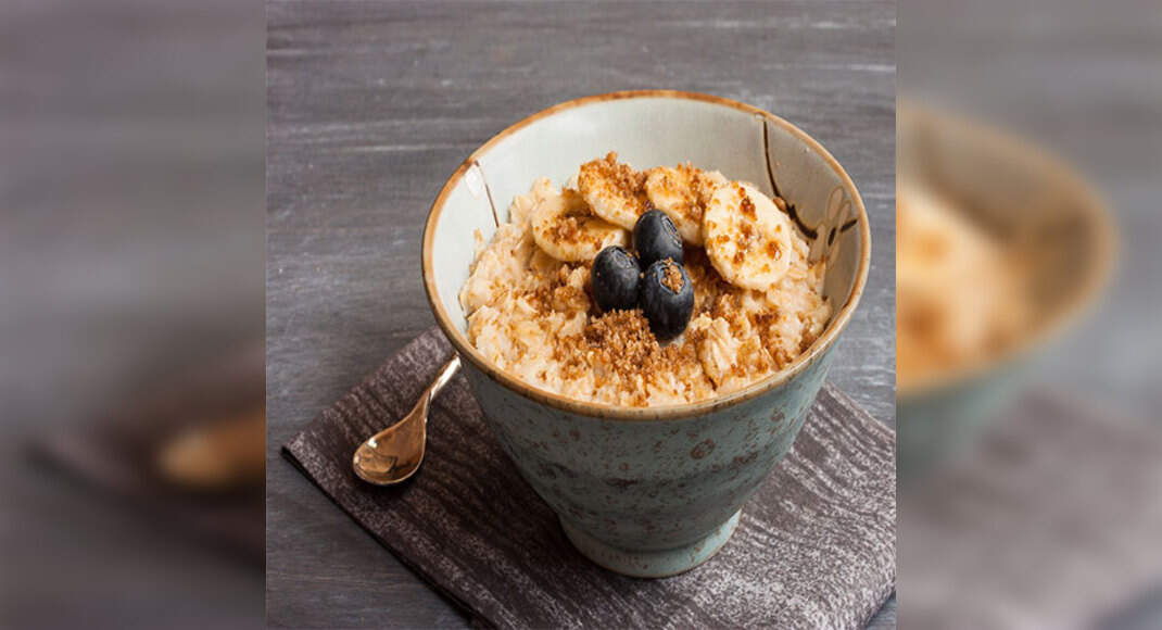 Banana Crumble Recipe: How to Make Banana Crumble Recipe | Homemade Banana Crumble Recipe