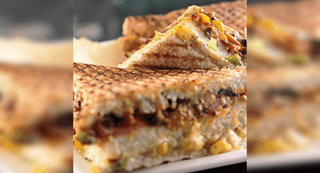 Paneer Chilli Grilled Sandwich Recipe: How to Make Paneer Chilli Grilled Sandwich Recipe | Homemade 