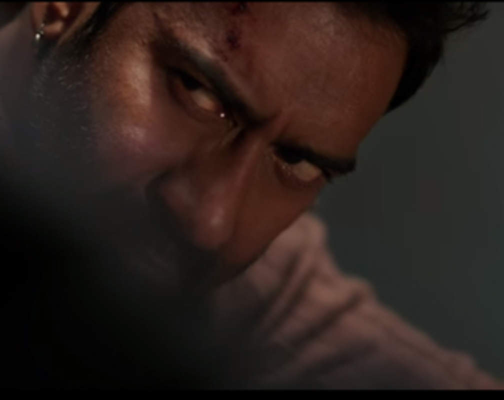 
Shivaay: Official trailer
