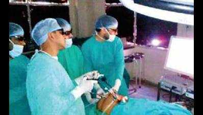 Operation of ureter done using 3D laparoscopy technique