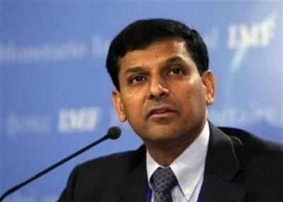 Rajan names RBI team for monetary policy panel