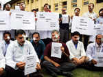 Doctors protest against use of pellet guns