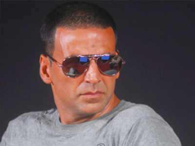 When Akshay Kumar was beaten up by his co-actress