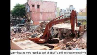 20 officers, building owners face FIRs for encroachments